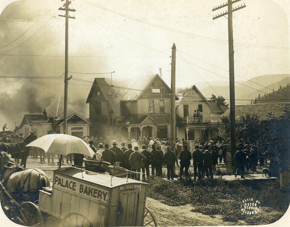 1903 Fire in Nelson, BC. Photo by kootenayhistory.com