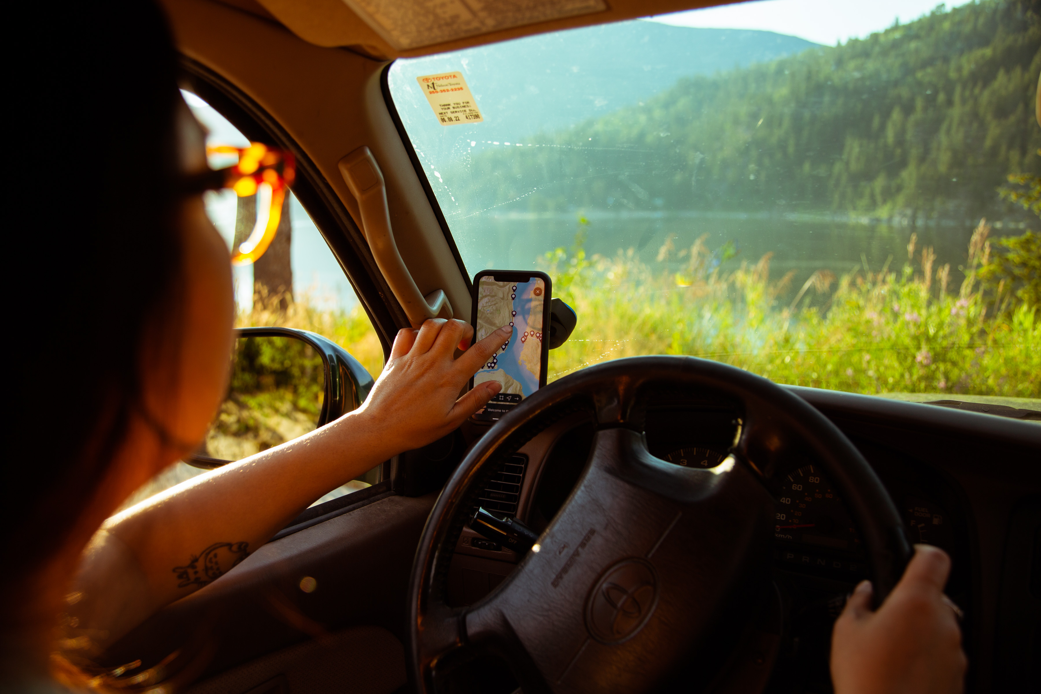 kootenay lake road trip app