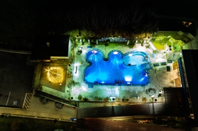 Ainsworth Hot Springs from above