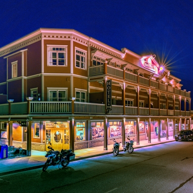 The Kaslo Hotel looking lively in the evening.