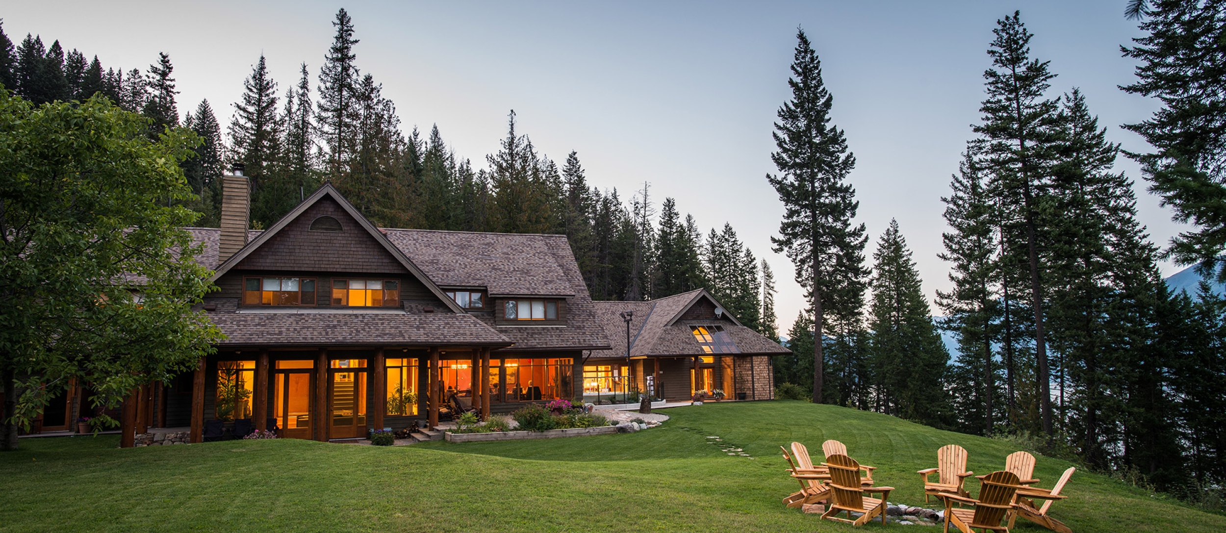 The lodge at the Mountain Trek Fitness Retreat near Nelson BC