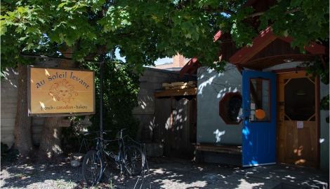 Au Soleil Levant