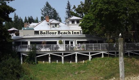 Balfour Beach Inn