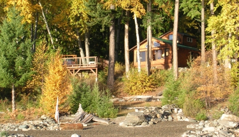 Kootenai Hide-A-Way Lakefront Cabin